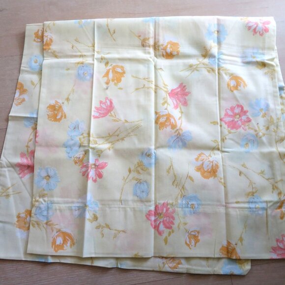 New Vintage Dan River King Pillowcase Set Yellow Floral No Iron Muslin USA Made - Picture 3 of 7